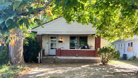 2823 N Chester Avenue Indianapolis IN 46218