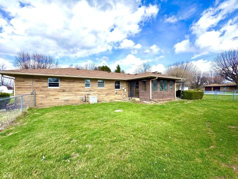 6035 Bluff Acres Drive Greenwood IN 46143