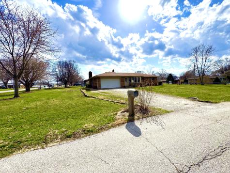 6035 Bluff Acres Drive Greenwood IN 46143