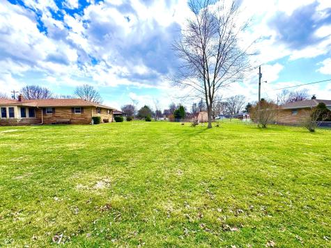 6035 Bluff Acres Drive Greenwood IN 46143