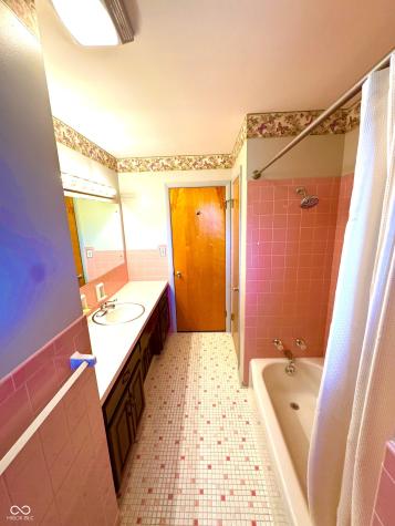 6035 Bluff Acres Drive Greenwood IN 46143