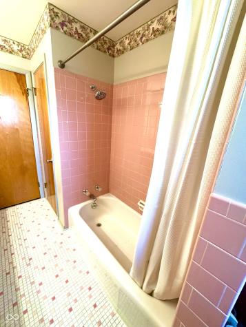 6035 Bluff Acres Drive Greenwood IN 46143
