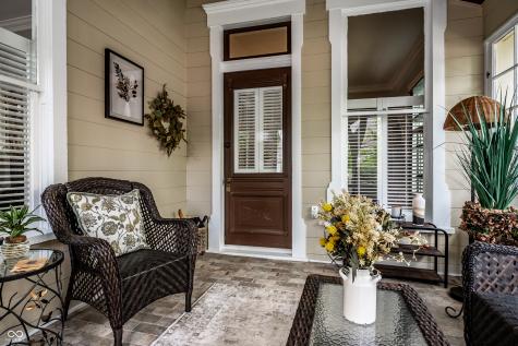 190 N Main Street Zionsville IN 46077