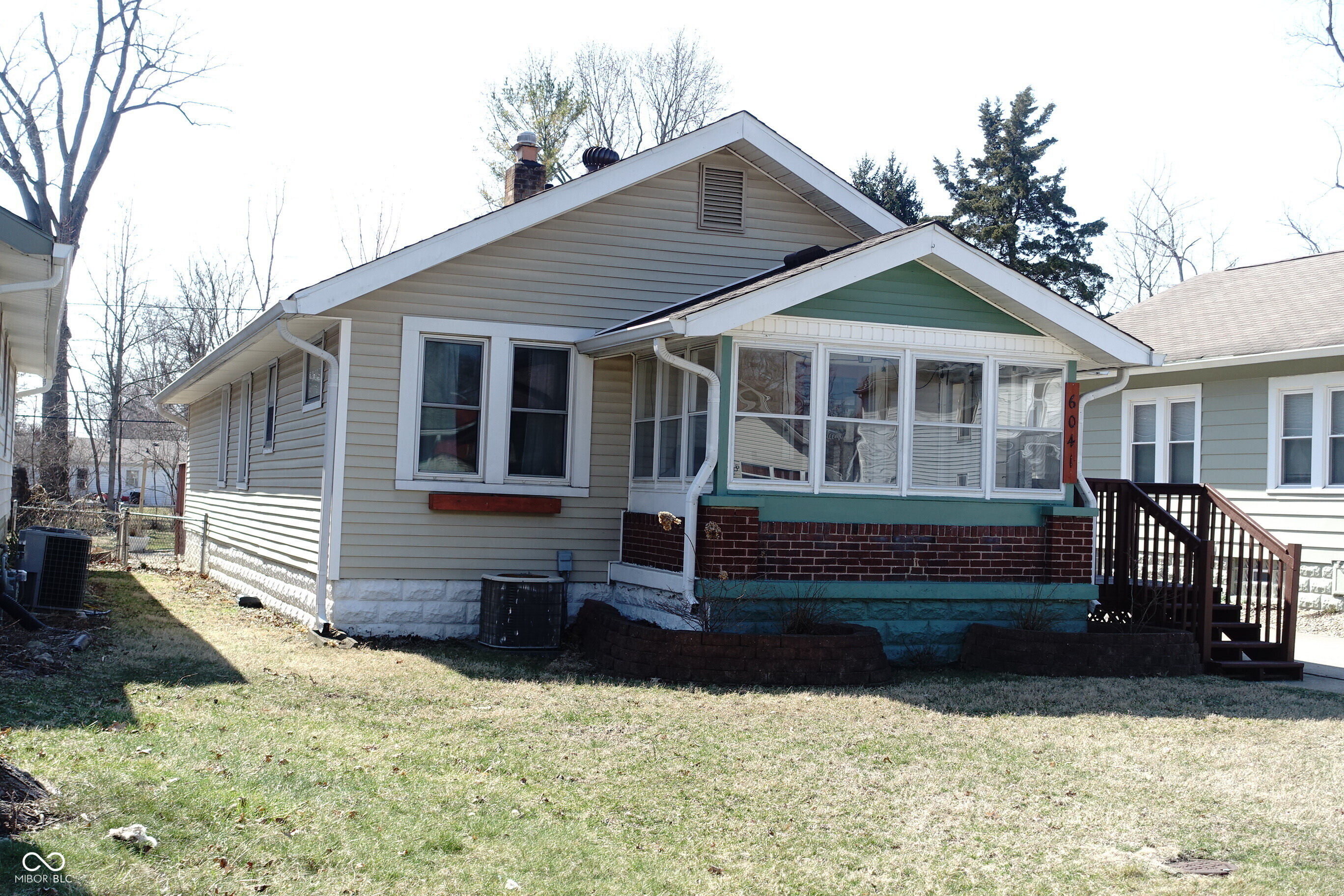 6041 Dewey Avenue Indianapolis IN 46219