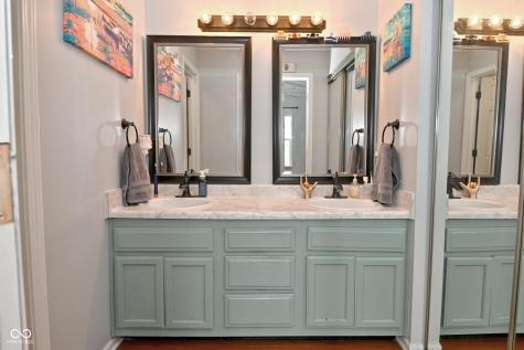4763 Oakleigh Court Greenwood IN 46143