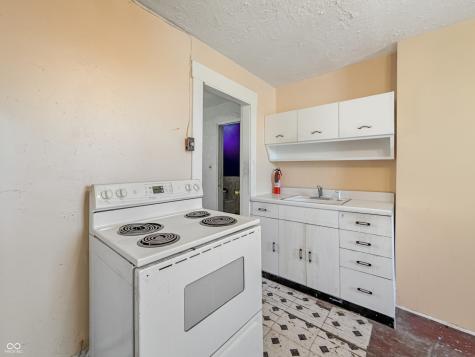 302 S Holmes Avenue Indianapolis IN 46222
