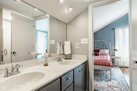 5875 Guilford Avenue Indianapolis IN 46220