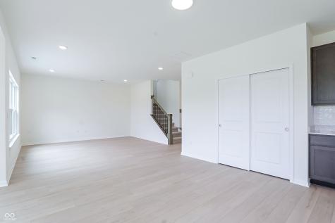 8609 Meadowlands Court Plainfield IN 46168