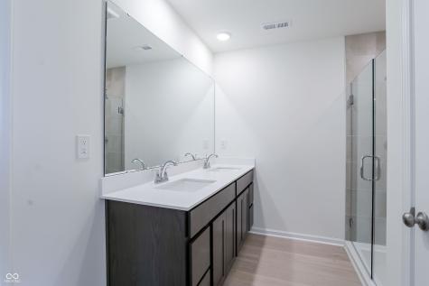 8609 Meadowlands Court Plainfield IN 46168