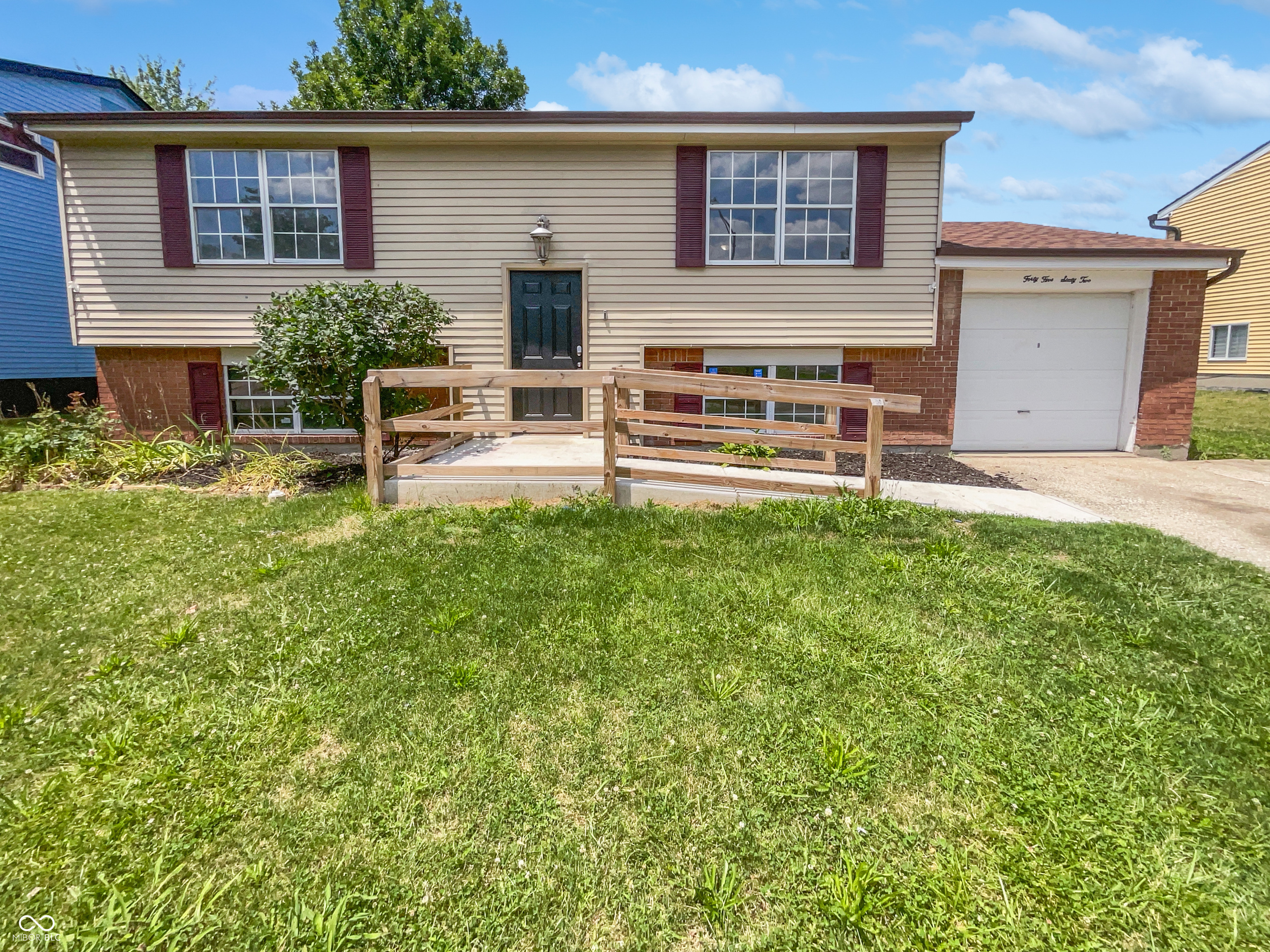4562 Kingsboro Drive Indianapolis IN 46235