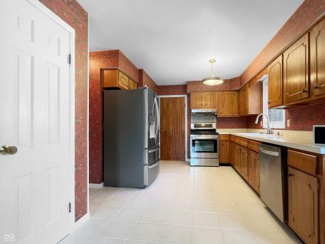 3335 Marilyn Street Columbus IN 47203