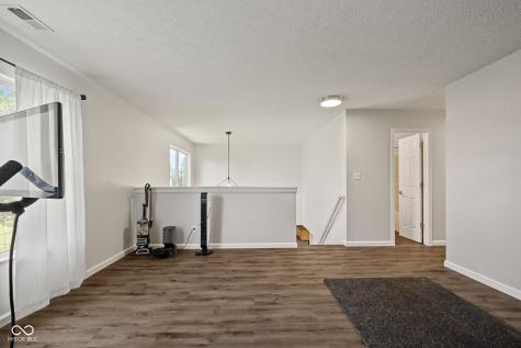 7622 Sergi Canyon Drive Indianapolis IN 46217