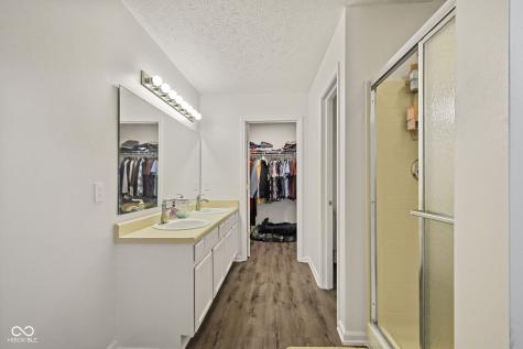 7622 Sergi Canyon Drive Indianapolis IN 46217
