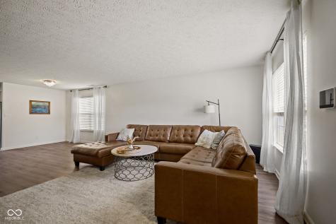 7622 Sergi Canyon Drive Indianapolis IN 46217