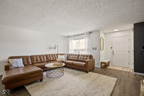 7622 Sergi Canyon Drive Indianapolis IN 46217