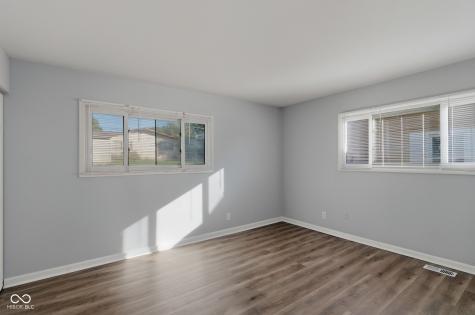 7803 Wysong Drive Indianapolis IN 46219