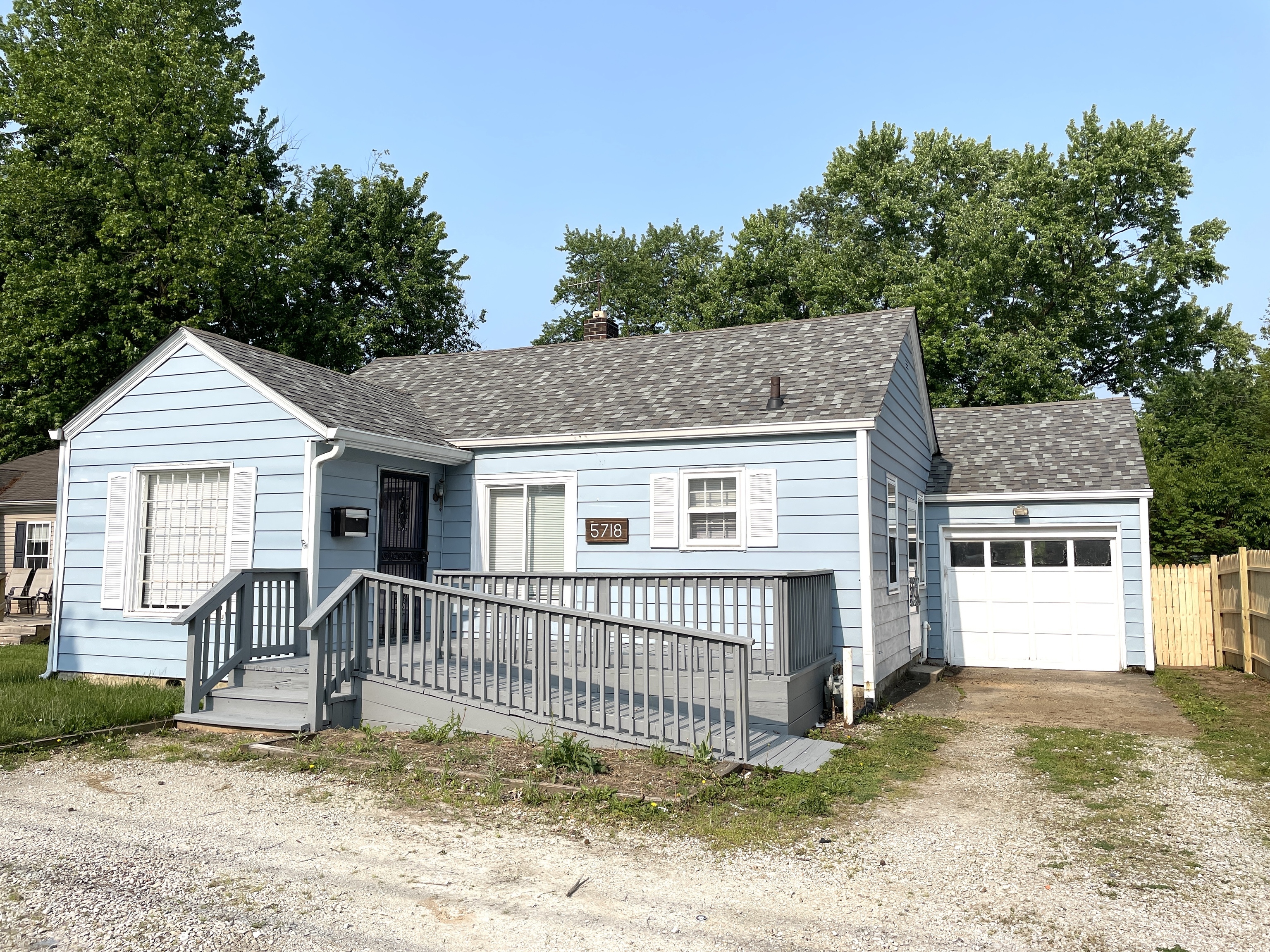 5718 N Keystone Avenue Indianapolis IN 46220