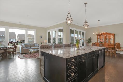 15171 Mooring Circle W Carmel IN 46033