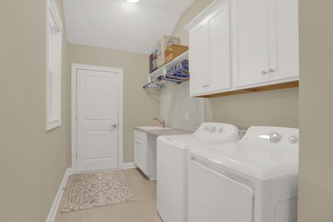 15171 Mooring Circle W Carmel IN 46033