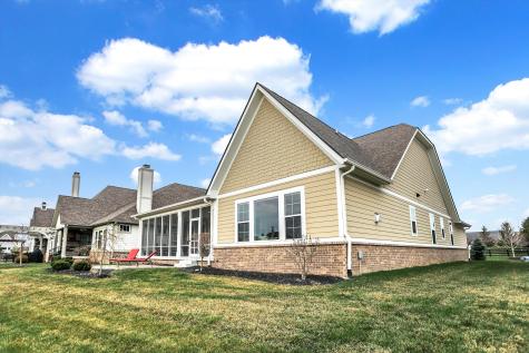 15171 Mooring Circle W Carmel IN 46033