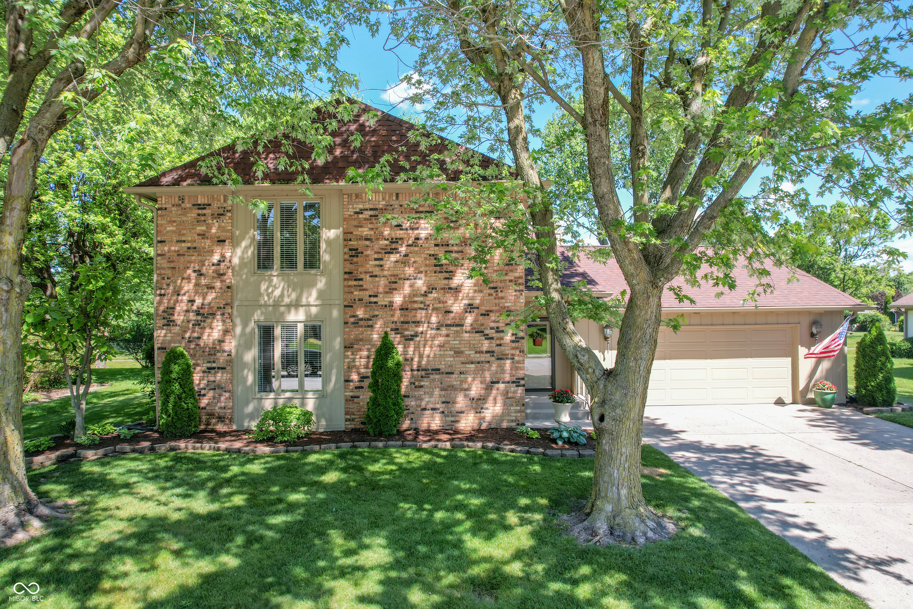 618 Yosemite Drive Indianapolis IN 46217