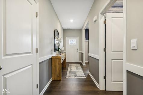 810 Pearl Street Whiteland IN 46184