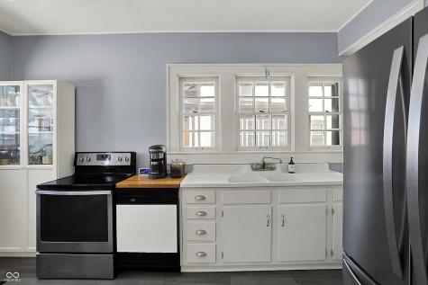 5210 E Pleasant Run Parkway North Drive Indianapolis IN 46219