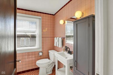5210 E Pleasant Run Parkway North Drive Indianapolis IN 46219