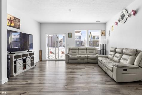 726 Oxford Lane Danville IN 46122