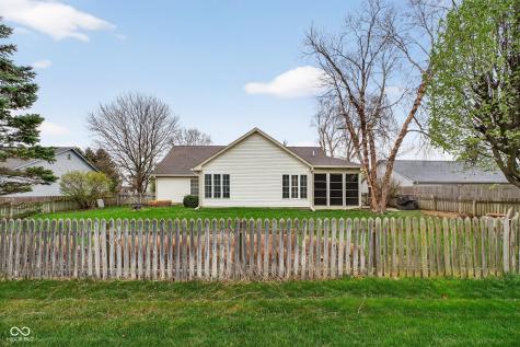 7746 Winding Creek Drive Indianapolis IN 46236