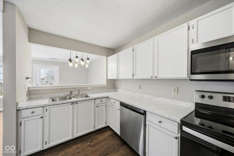 16717 Aulton Drive Noblesville IN 46060