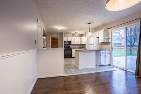 8321 Prairie Drive Indianapolis IN 46256