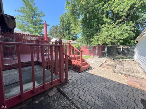 306 S 8th Avenue Beech Grove IN 46107