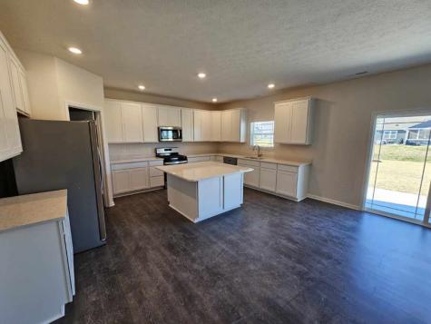 2348 Pine Valley Drive Plainfield IN 46168