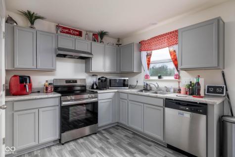 3009 Lennon Lane Indianapolis IN 46235