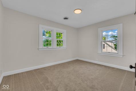 325 Highfall Avenue Greencastle IN 46135