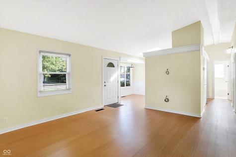 131 Belaire Drive Whiteland IN 46184