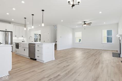 6882 Linden Woods Drive Avon IN 46123