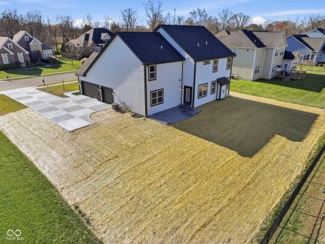 6882 Linden Woods Drive Avon IN 46123