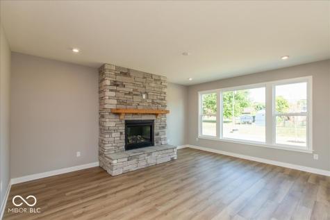 6894 Renoir Way Avon IN 46123