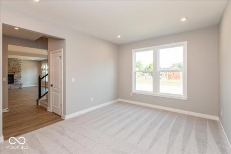 6894 Renoir Way Avon IN 46123