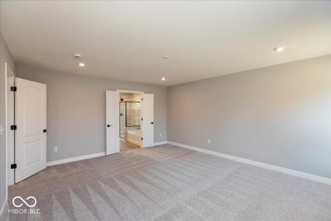 6894 Renoir Way Avon IN 46123