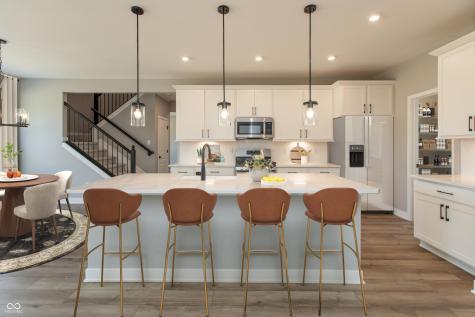 6894 Renoir Way Avon IN 46123