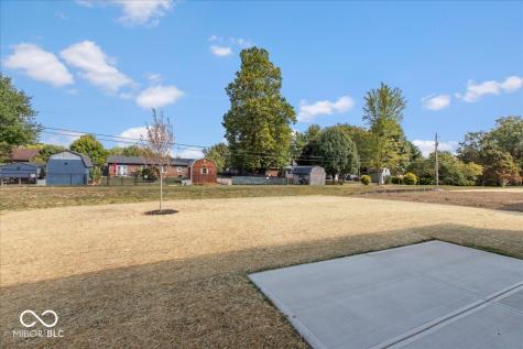 6894 Renoir Way Avon IN 46123