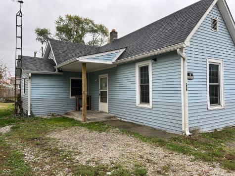 259 N Pine Street Morgantown IN 46160