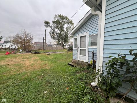 259 N Pine Street Morgantown IN 46160