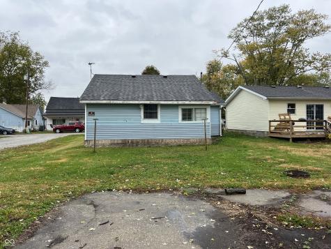 259 N Pine Street Morgantown IN 46160