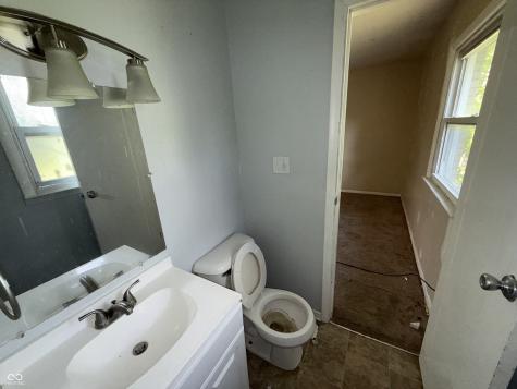 10025 Catalina Drive Indianapolis IN 46235