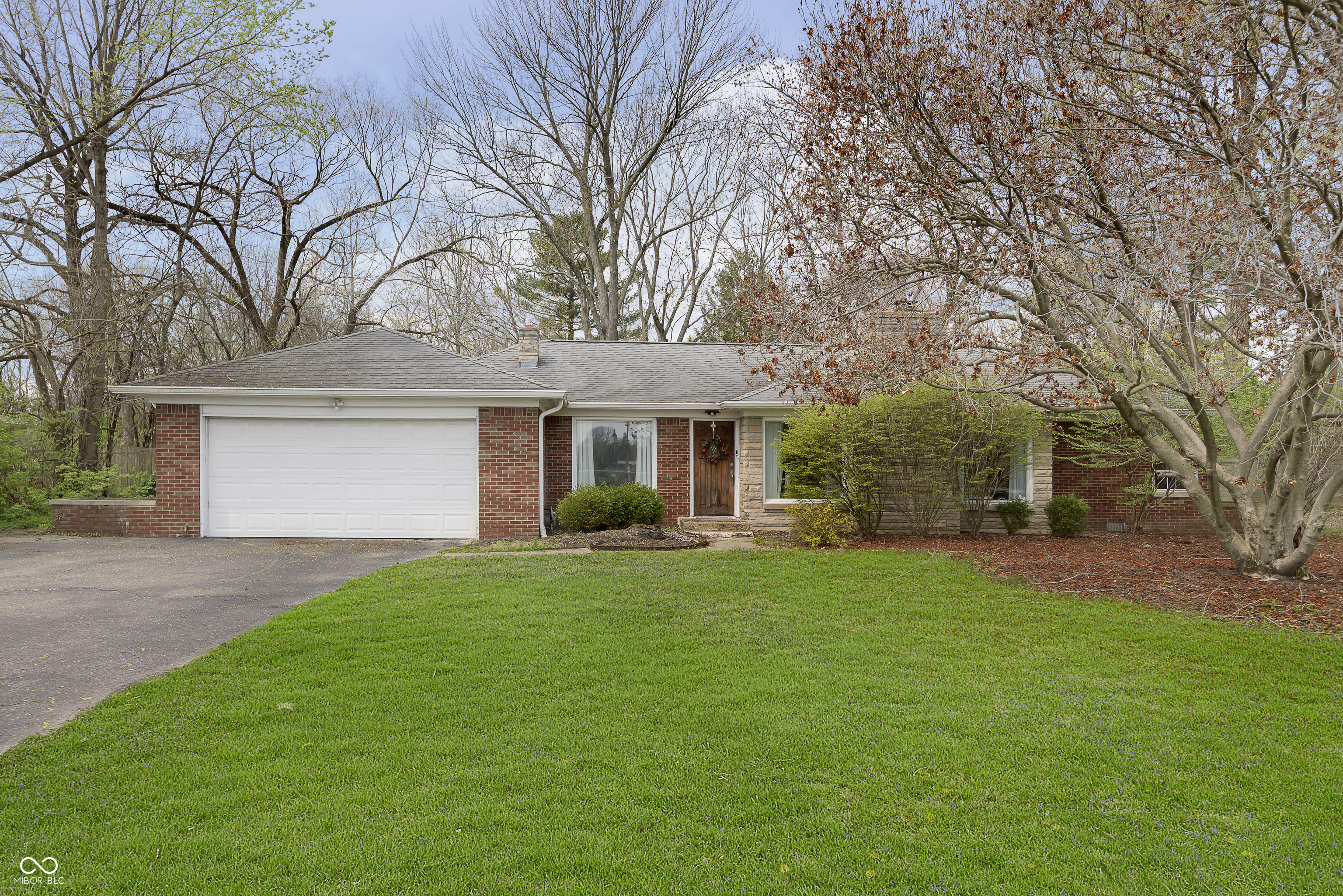 7026 Spring Mill Road Indianapolis IN 46260