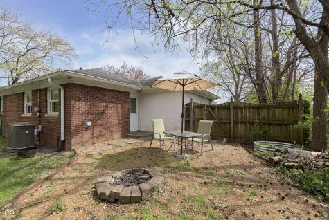 7026 Spring Mill Road Indianapolis IN 46260
